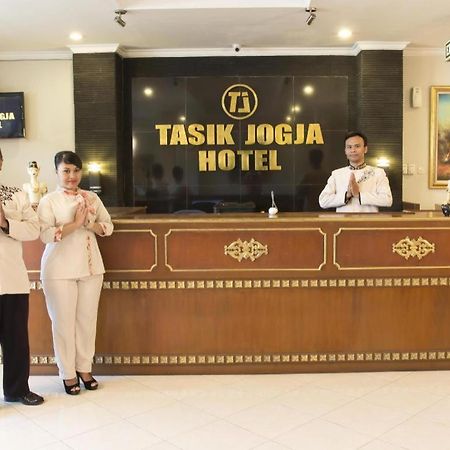 Tasik Jogja Hotel Yogyakarta Extérieur photo