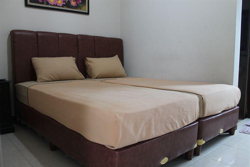 Tasik Jogja Hotel Yogyakarta Extérieur photo