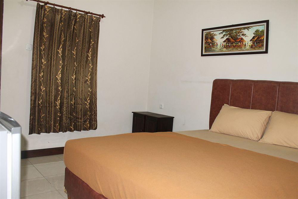 Tasik Jogja Hotel Yogyakarta Extérieur photo
